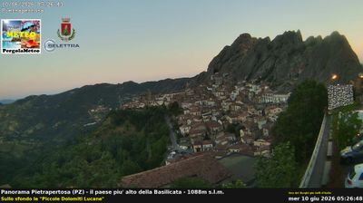 immagine della webcam nei dintorni di Pignola: webcam Pietrapertosa
