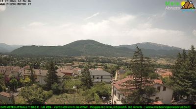 immagine della webcam nei dintorni di Fano Adriano: webcam Pizzoli