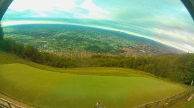 immagine della webcam nei dintorni di Combai: webcam Borso del Grappa