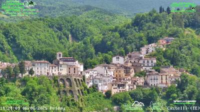 immagine della webcam nei dintorni di L'Aquila: webcam Castelli