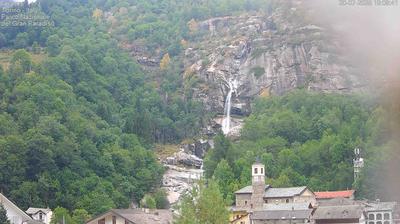 immagine della webcam nei dintorni di La Thuile: webcam Grand Crot