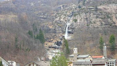 immagine della webcam nei dintorni di Cogne Lillaz: webcam Grand Crot