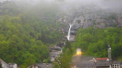 immagine della webcam nei dintorni di Ceresole Reale: webcam Grand Crot