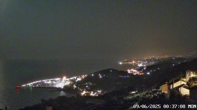 immagine della webcam nei dintorni di San Bartolomeo al Mare: webcam Cipressa