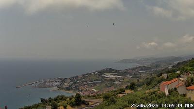 immagine della webcam nei dintorni di Badalucco: webcam Cipressa
