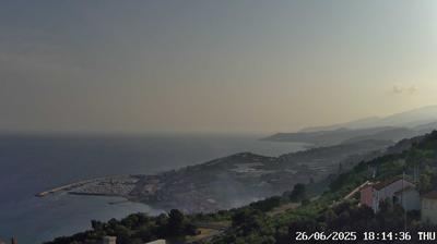 immagine della webcam nei dintorni di Castel Vittorio: webcam Cipressa