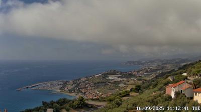 immagine della webcam nei dintorni di Vallecrosia: webcam Cipressa