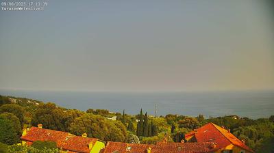 immagine della webcam nei dintorni di Albissola Marina: webcam Varazze