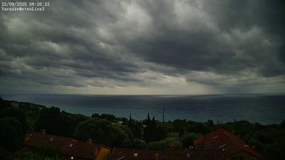 immagine della webcam nei dintorni di Savona: webcam Varazze