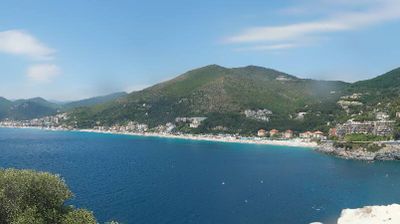 immagine della webcam nei dintorni di Pratozanino: webcam Bergeggi