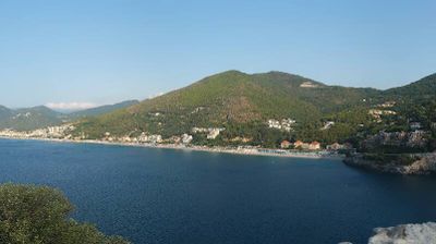 immagine della webcam nei dintorni di Albisola Superiore: webcam Bergeggi