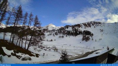 immagine della webcam nei dintorni di Cevo: webcam Prestine