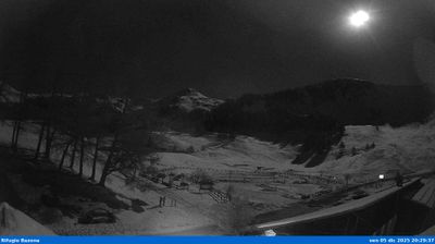 immagine della webcam nei dintorni di Bagolino: webcam Prestine