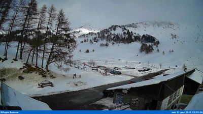 immagine della webcam nei dintorni di Esine: webcam Prestine