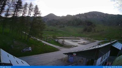 immagine della webcam nei dintorni di Vilminore di Scalve: webcam Prestine
