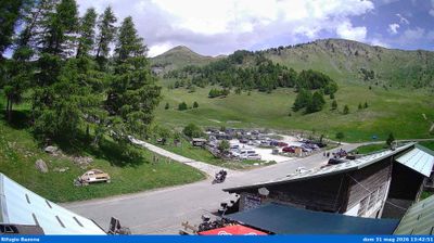 immagine della webcam nei dintorni di Saviore dell'Adamello: webcam Prestine
