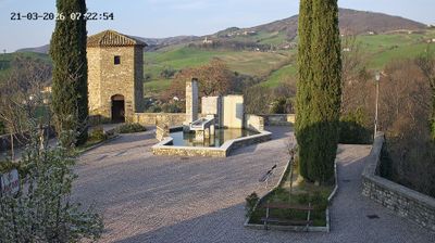 immagine della webcam nei dintorni di Monte Nerone: webcam Frontino