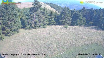 immagine della webcam nei dintorni di Montecopiolo: webcam Carpegna