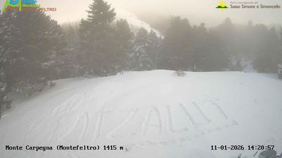 immagine della webcam nei dintorni di Caprese Michelangelo: webcam Carpegna