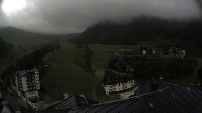 immagine della webcam nei dintorni di Val Masino: webcam Foppolo