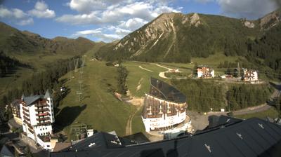 immagine della webcam nei dintorni di Zambla: webcam Foppolo