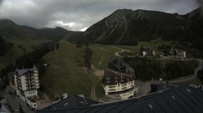 immagine della webcam nei dintorni di Pescegallo: webcam Foppolo