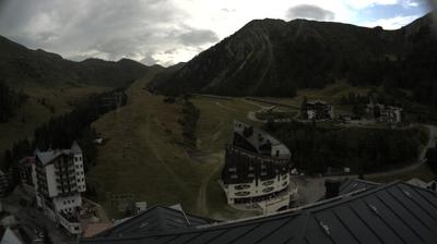 immagine della webcam nei dintorni di Morbegno: webcam Foppolo