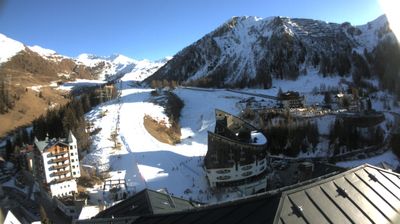 immagine della webcam nei dintorni di Valmasino: webcam Foppolo