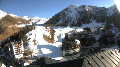 immagine della webcam nei dintorni di Forcola: webcam Foppolo