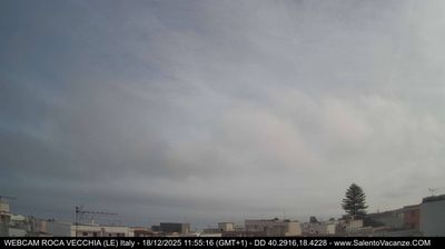 immagine della webcam nei dintorni di Casalabate: webcam Roca Vecchia