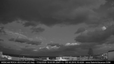 immagine della webcam nei dintorni di Otranto: webcam Roca Vecchia