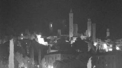 immagine della webcam nei dintorni di Lamole: webcam San Gimignano