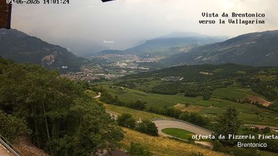 immagine della webcam nei dintorni di Nogaredo: webcam Brentonico