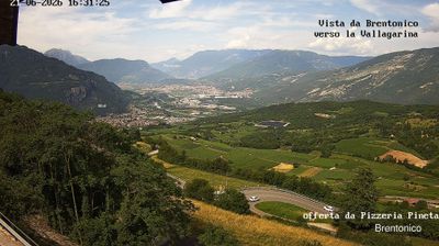 immagine della webcam nei dintorni di Riva del Garda: webcam Brentonico