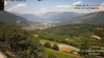 immagine della webcam nei dintorni di Isera: webcam Brentonico