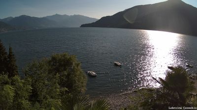 immagine della webcam nei dintorni di Maccagno con Pino e Veddasca: webcam Cannobio