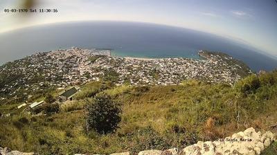 immagine della webcam nei dintorni di Isola di Procida: webcam Lacco Ameno