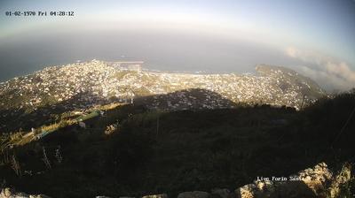 immagine della webcam nei dintorni di Isola di Procida: webcam Lacco Ameno