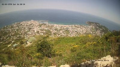 immagine della webcam nei dintorni di Sant'Angelo d'Ischia: webcam Lacco Ameno