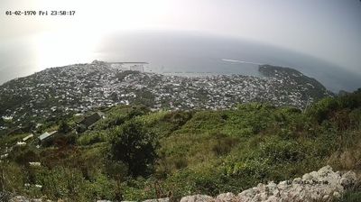 immagine della webcam nei dintorni di Isola di Procida: webcam Lacco Ameno