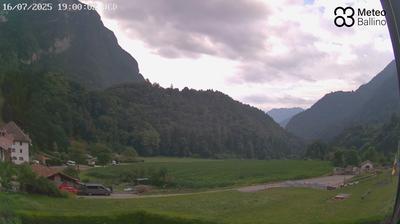immagine della webcam nei dintorni di Roncone: webcam Fiavè