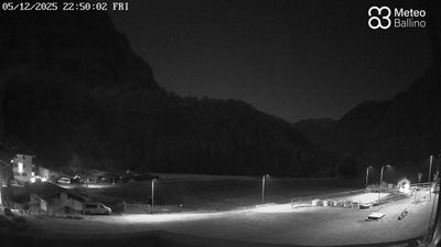 immagine della webcam nei dintorni di Molina di Ledro: webcam Fiavè