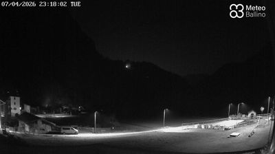 immagine della webcam nei dintorni di Paganella: webcam Fiavè