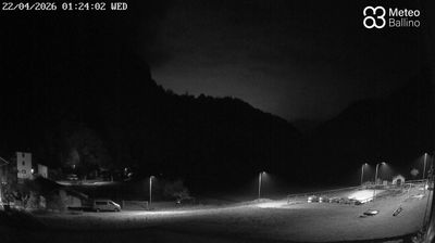 immagine della webcam nei dintorni di Carisolo: webcam Fiavè