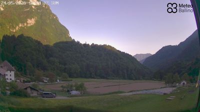 immagine della webcam nei dintorni di Paganella: webcam Fiavè