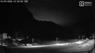 immagine della webcam nei dintorni di Carisolo: webcam Fiavè