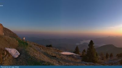 immagine della webcam nei dintorni di Tavernola Bergamasca: webcam Zone