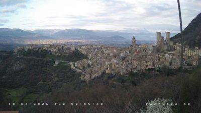 immagine della webcam nei dintorni di Rivisondoli: webcam Pacentro