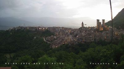 immagine della webcam nei dintorni di Cansano: webcam Pacentro