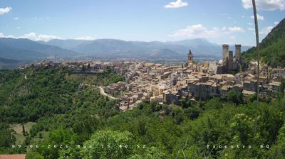 immagine della webcam nei dintorni di Scanno: webcam Pacentro
